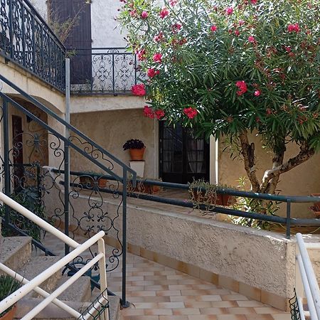 Cairenou Location Apartment Saint-Martin-dʼArdèche Bagian luar foto